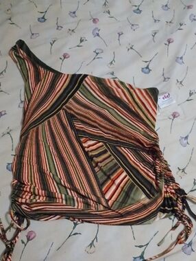 Zenobia Women's Plus Size Multicolor Striped One-Shoulder Drawstring Top Size 1X